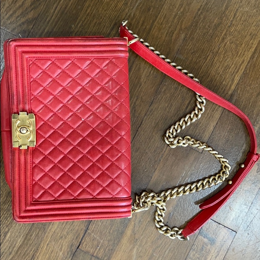 Chanel boy bag